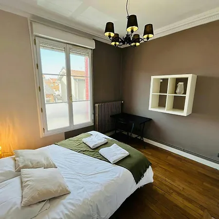Le Salengro Centre-ville Apartment *